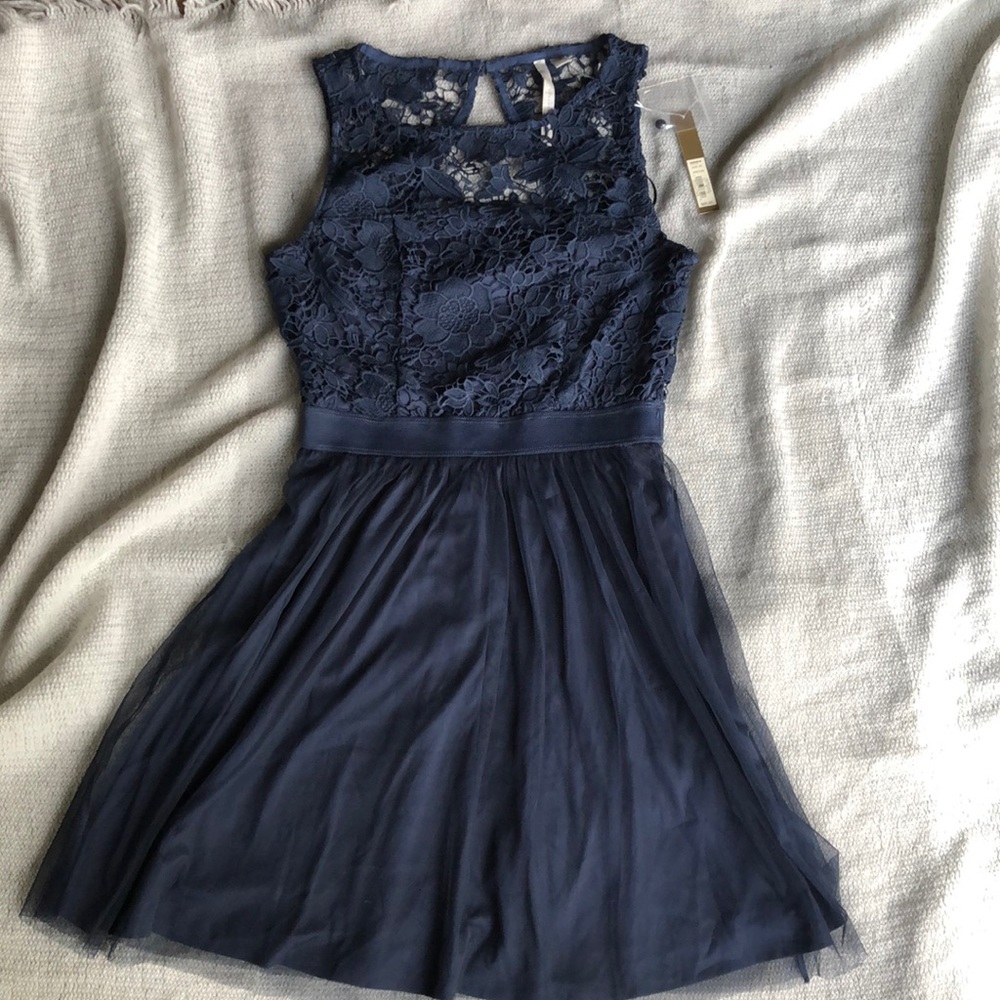 🍁NWT Navy Blue Lace Bodice Dress